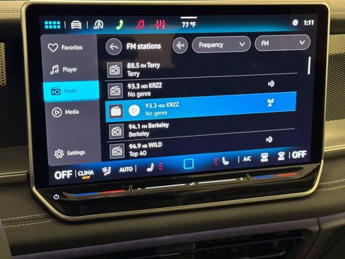 New 2026 Volkswagen Tiguan SE AWD/4WD image 17