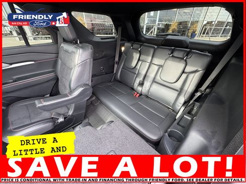 Used 2025 Ford Explorer ST w/ Sun And Sound Package image 18