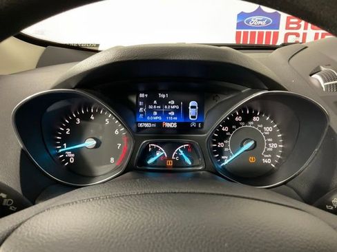 Certified 2019 Ford Escape SE image 26