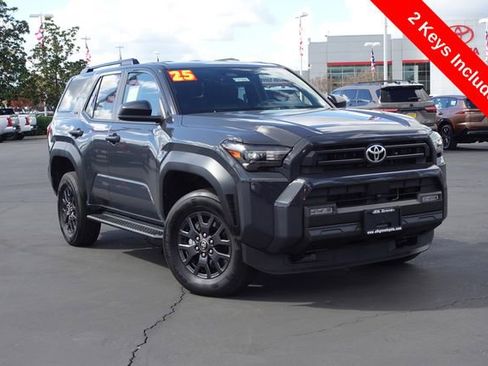 Certified 2025 Toyota 4Runner SR5 image 2