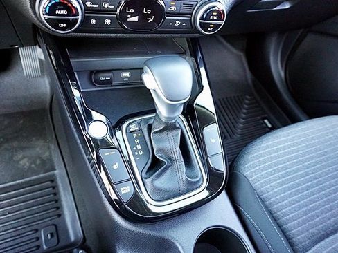 Used 2023 Kia Soul EX image 30