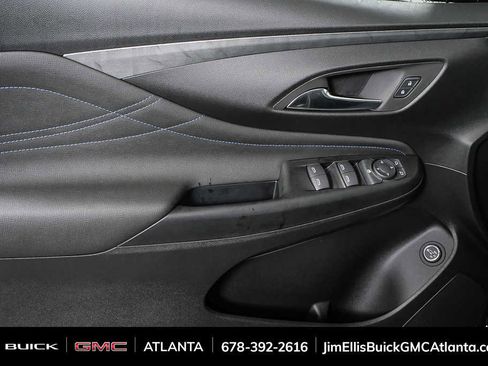 New 2026 Buick Envista Sport Touring image 6