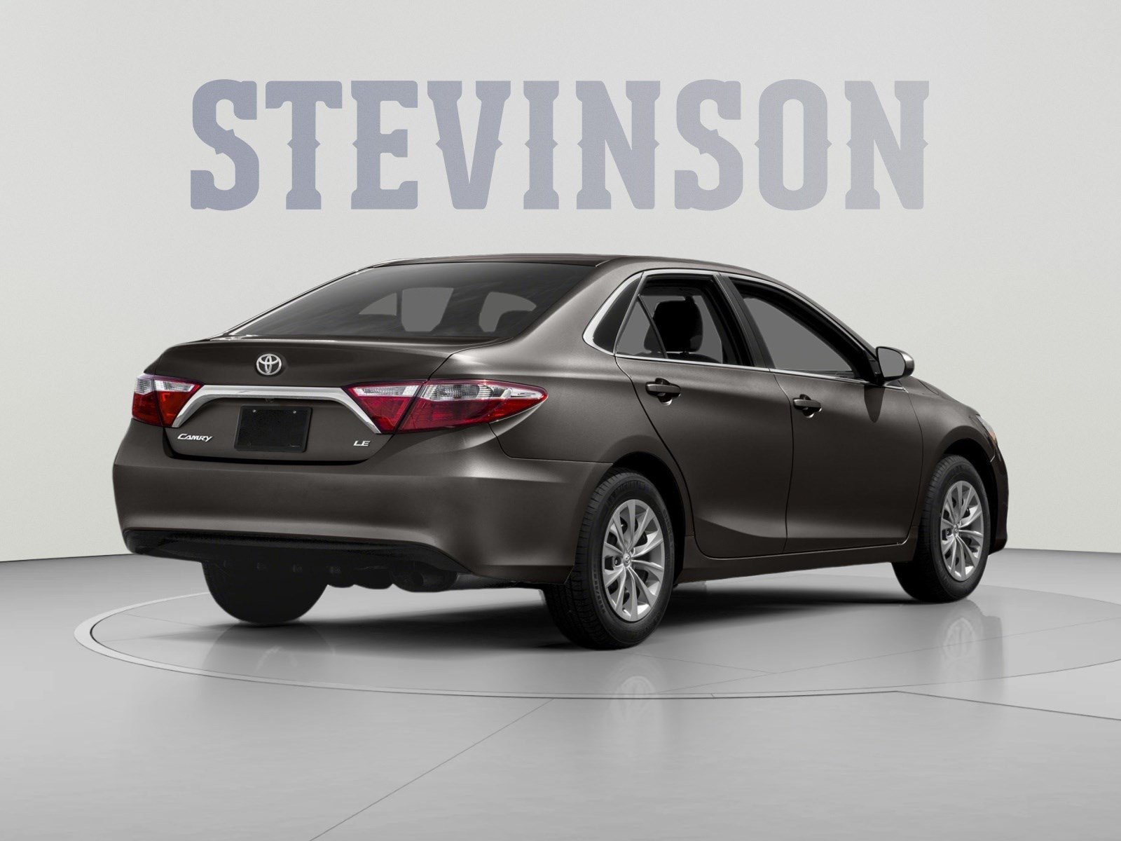 Used 2016 Toyota Camry XLE w/ Moonroof Package FWD image 2