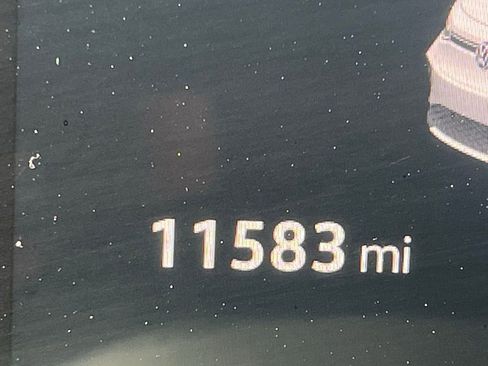 Used 2023 Volkswagen ID.4 Pro image 20