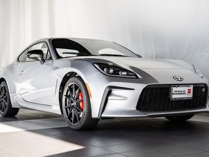 New 2025 Toyota GR86 Premium