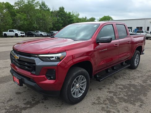 New 2026 Chevrolet Colorado LT w/ LT Convenience Package AWD/4WD image 4