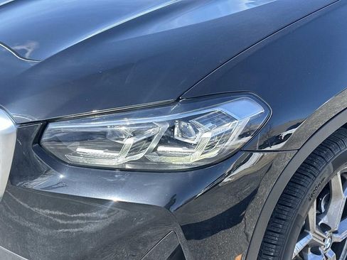 Used 2023 BMW X4 xDrive30i image 8