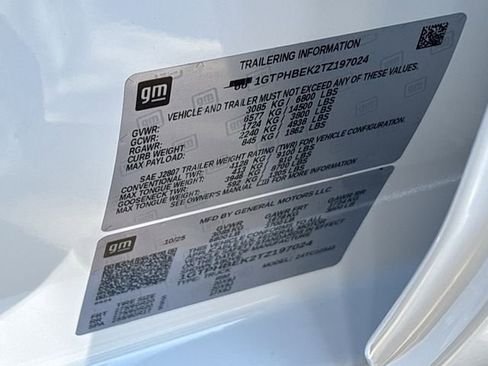 New 2026 GMC Sierra 1500 SLE w/ Preferred Package image 30