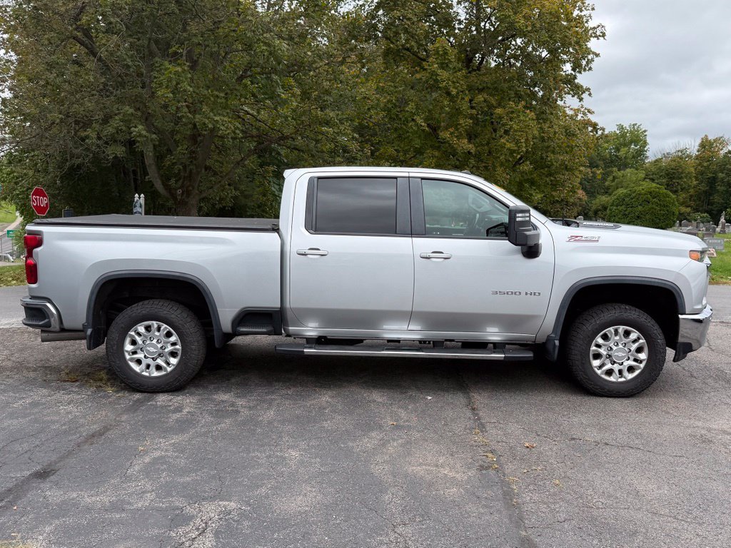Used 2020 Chevrolet Silverado 3500 LT w/ All Star Edition AWD/4WD image 4