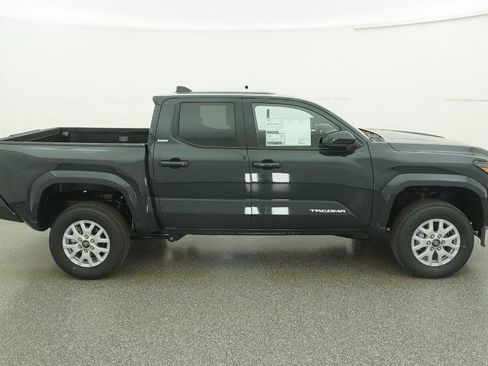 New 2026 Toyota Tacoma SR5 image 47