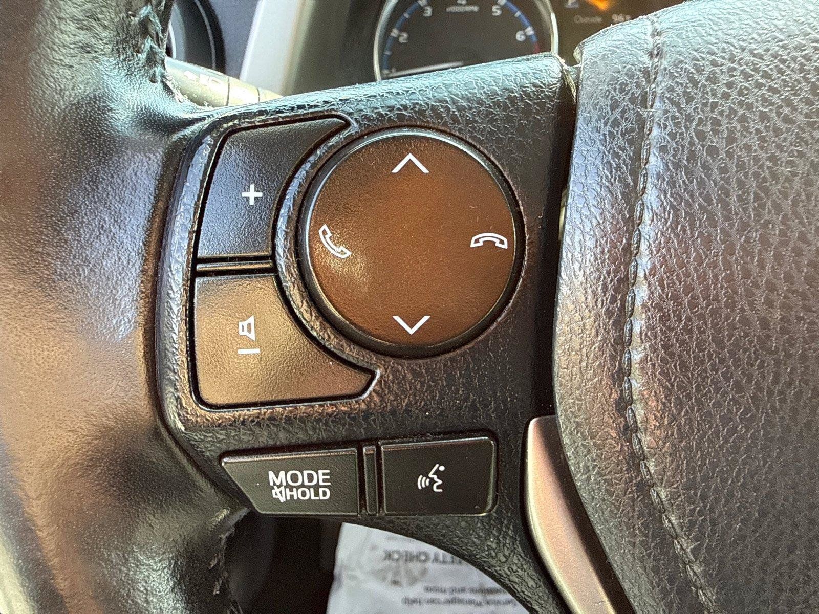 Used 2016 Toyota RAV4 XLE w/ Convenience Package FWD image 15