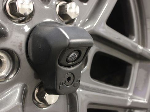 Used 2025 Jeep Wrangler Unlimited Sport AWD/4WD image 11