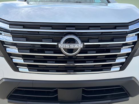 New 2026 Nissan Rogue SV w/ Cold Weather Package image 22