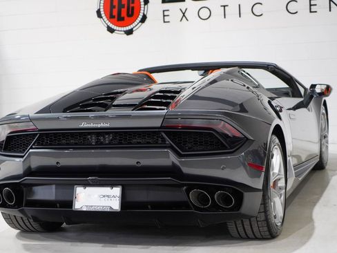 Used 2018 Lamborghini Huracan LP 580-2 image 33