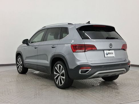Used 2022 Volkswagen Taos SE image 3