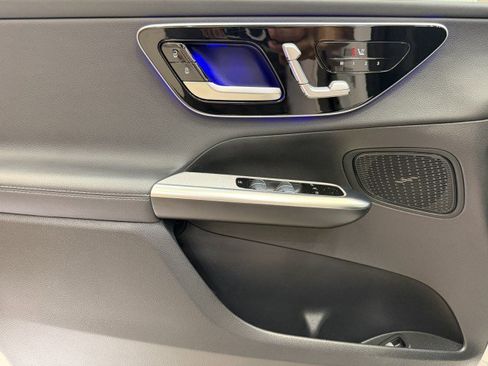 Certified 2024 Mercedes-Benz GLC 300 4MATIC image 25