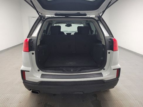 Used 2017 GMC Terrain SLE AWD/4WD image 29