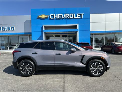 New 2025 Chevrolet Blazer EV LT image 2