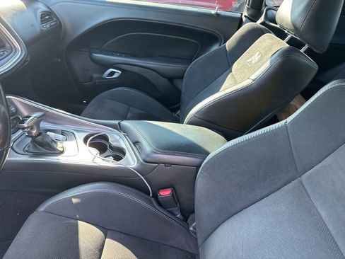 Used 2021 Dodge Challenger R/T Scat Pack w/ Plus Package image 3