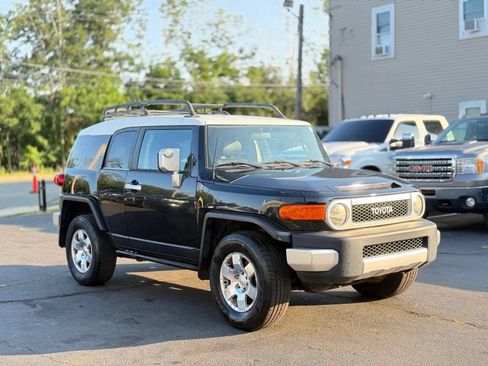 Used 2007 Toyota FJ Cruiser 4WD image 4