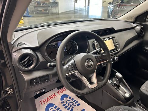 Used 2021 Nissan Kicks S FWD image 22