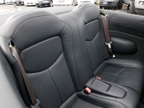 Used 2014 INFINITI Q60 Convertible w/ Premium Package image 17