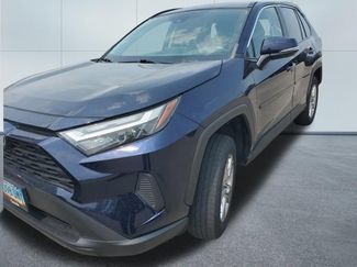 Used 2022 Toyota RAV4 XLE w/ Convenience Package AWD/4WD video 2