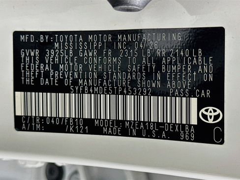 Used 2026 Toyota Corolla LE FWD image 12