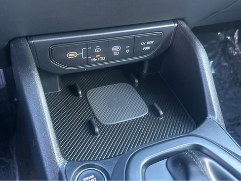 Certified 2025 Kia K4 EX image 25