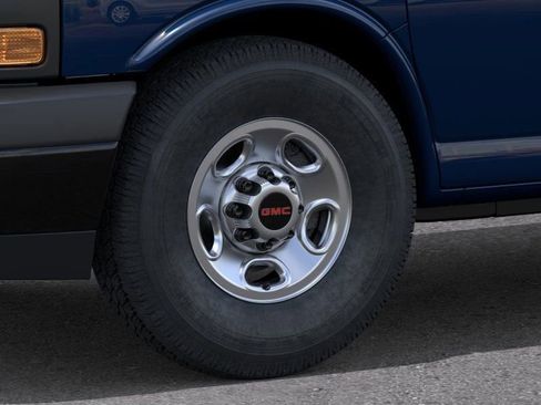 New 2025 GMC Savana 3500 w/ Driver Convenience Package image 9