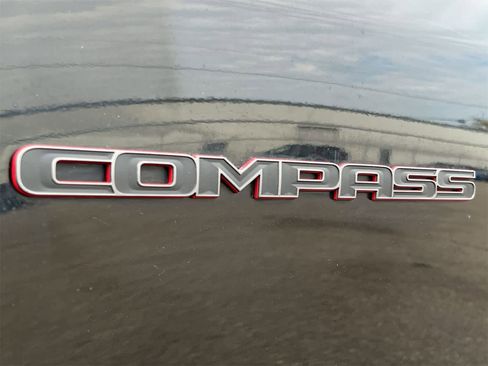 Used 2020 Jeep Compass Trailhawk image 13