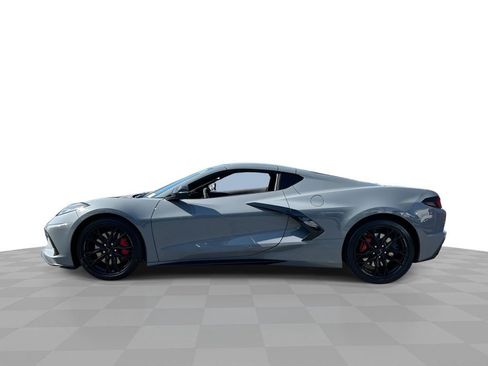 Used 2024 Chevrolet Corvette Stingray Preferred Cpe w/ Z51 Performance Package image 5