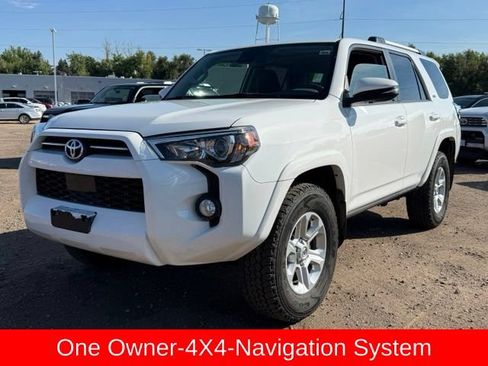 Used 2020 Toyota 4Runner SR5 Premium w/ Moonroof Package AWD/4WD image 1