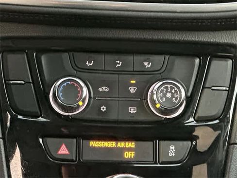 Used 2022 Buick Encore Preferred w/ Safety Package image 14