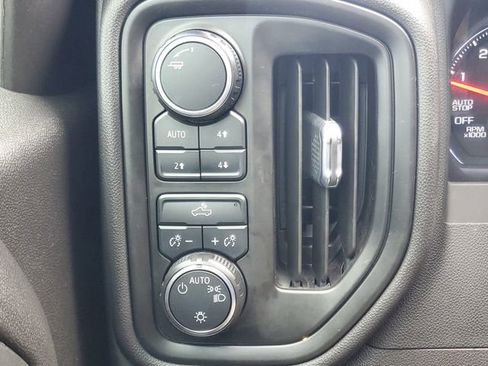 Used 2022 Chevrolet Silverado 1500 Custom Trail Boss image 26