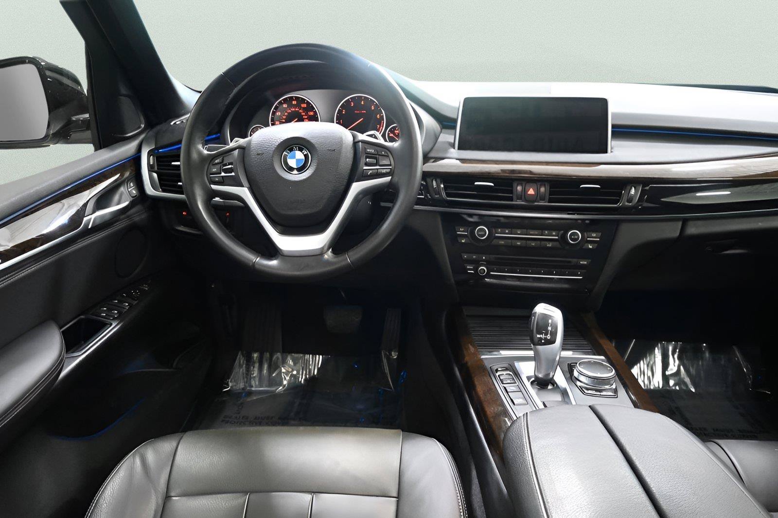 Used 2018 BMW X5 xDrive40e AWD/4WD image 9