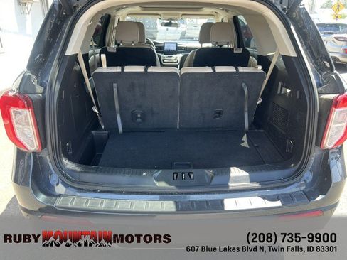 Used 2022 Ford Explorer XLT w/ Equipment Group 202A AWD/4WD image 24