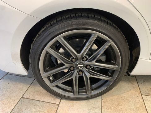 Used 2020 Lexus IS 350 F Sport w/ F Sport Package AWD/4WD image 10