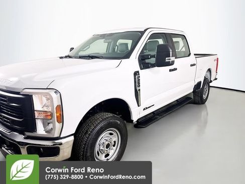 New 2026 Ford F250 XL w/ XL Chrome Package image 3