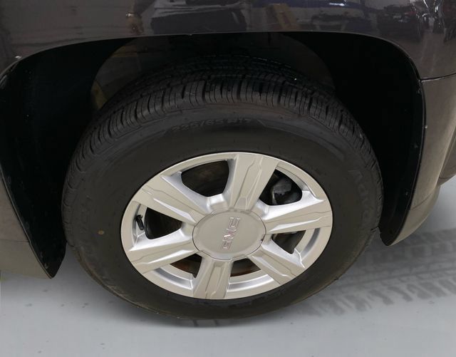 Used 2015 GMC Terrain SLE AWD/4WD image 16