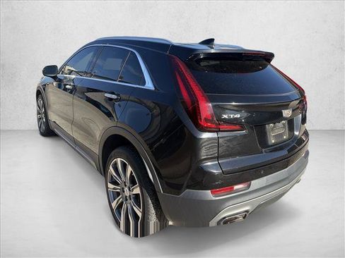 Used 2019 Cadillac XT4 Premium Luxury FWD image 3
