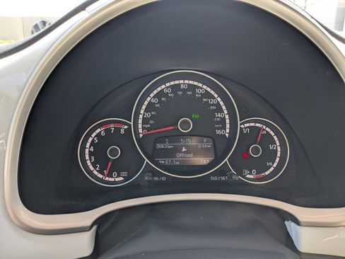 Used 2015 Volkswagen Beetle 1.8T image 18