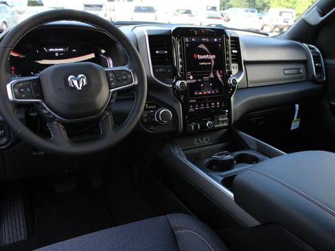 New 2026 RAM 1500 Big Horn AWD/4WD image 30