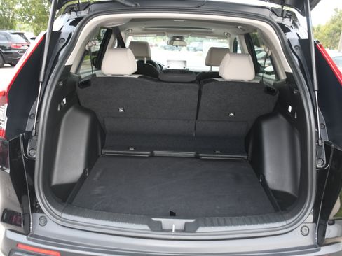 Certified 2025 Honda CR-V EX image 18