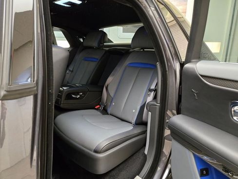 Certified 2023 Rolls-Royce Ghost Black Badge w/ Black Badge Ghost Package AWD/4WD image 15
