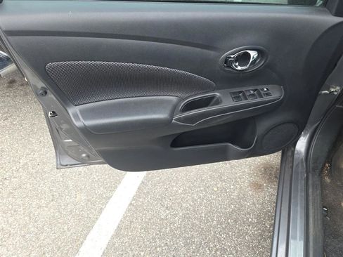 Used 2019 Nissan Versa SV FWD image 15