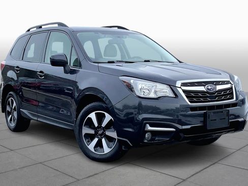 Used 2018 Subaru Forester 2.5i Premium image 3