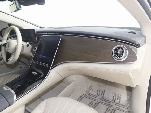 Used 2022 Mercedes-Benz EQS 450+ Sedan image 49