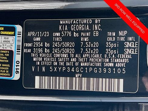 Certified 2023 Kia Telluride EX w/ EX Captain's Chair Package FWD image 33
