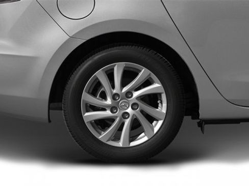 Used 2013 MAZDA MAZDA3 i Grand Touring w/ Tech Pkg image 14